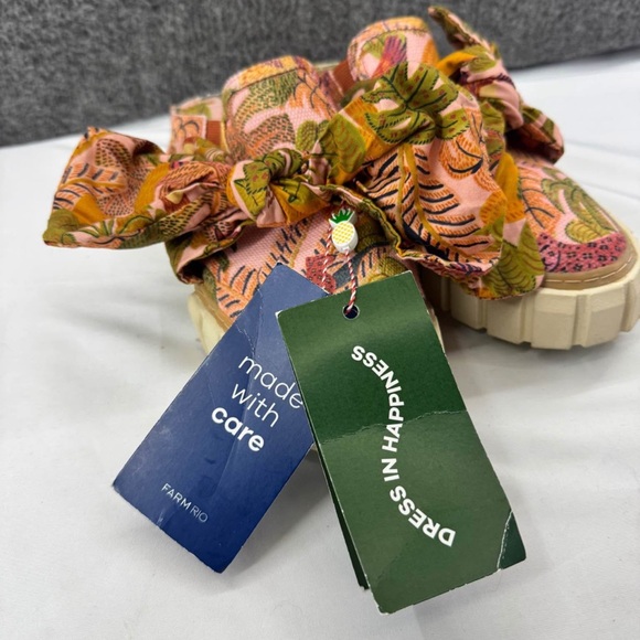 FARM Rio Vibrant Pink and Green Sandals - Picture 1 of 6